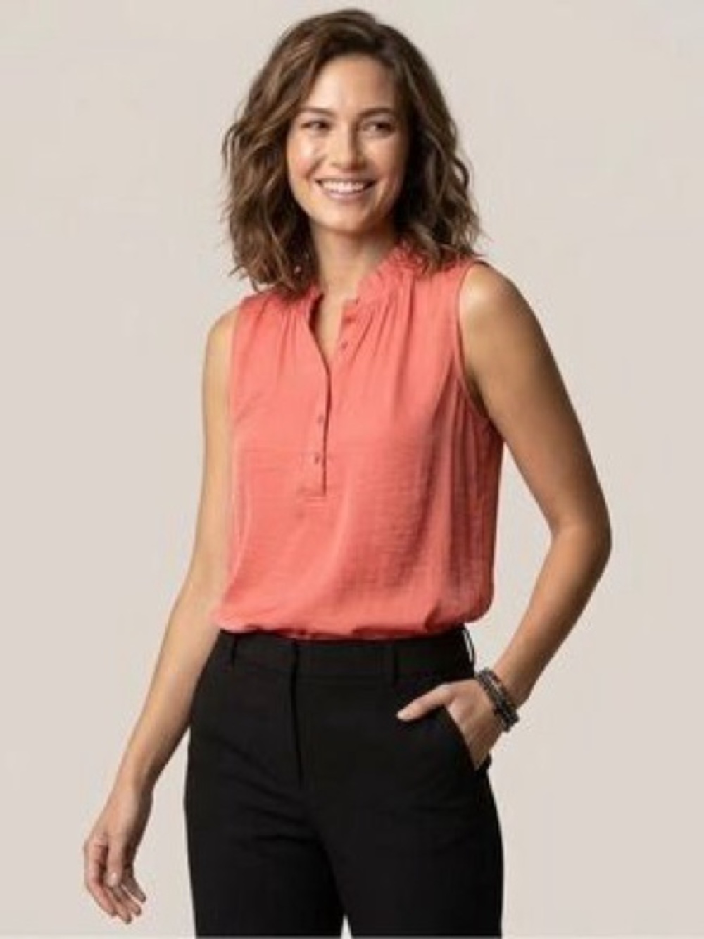 Banana Republic Sleeveless Coral Button-Front Blouse 100% silk size 8
